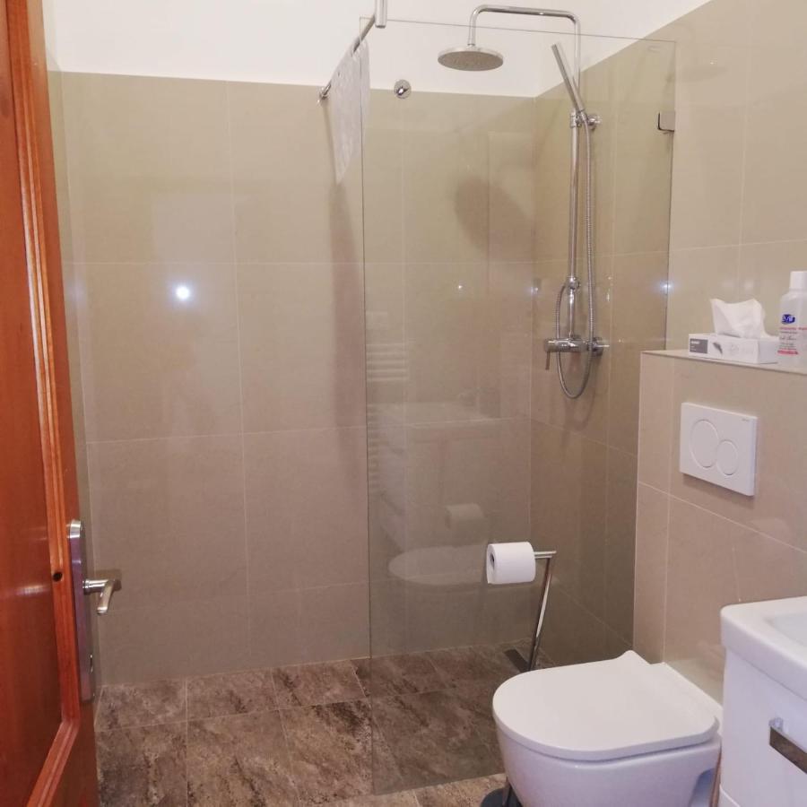 Rezident Consult S.R.O. Otel Bratislava Dış mekan fotoğraf