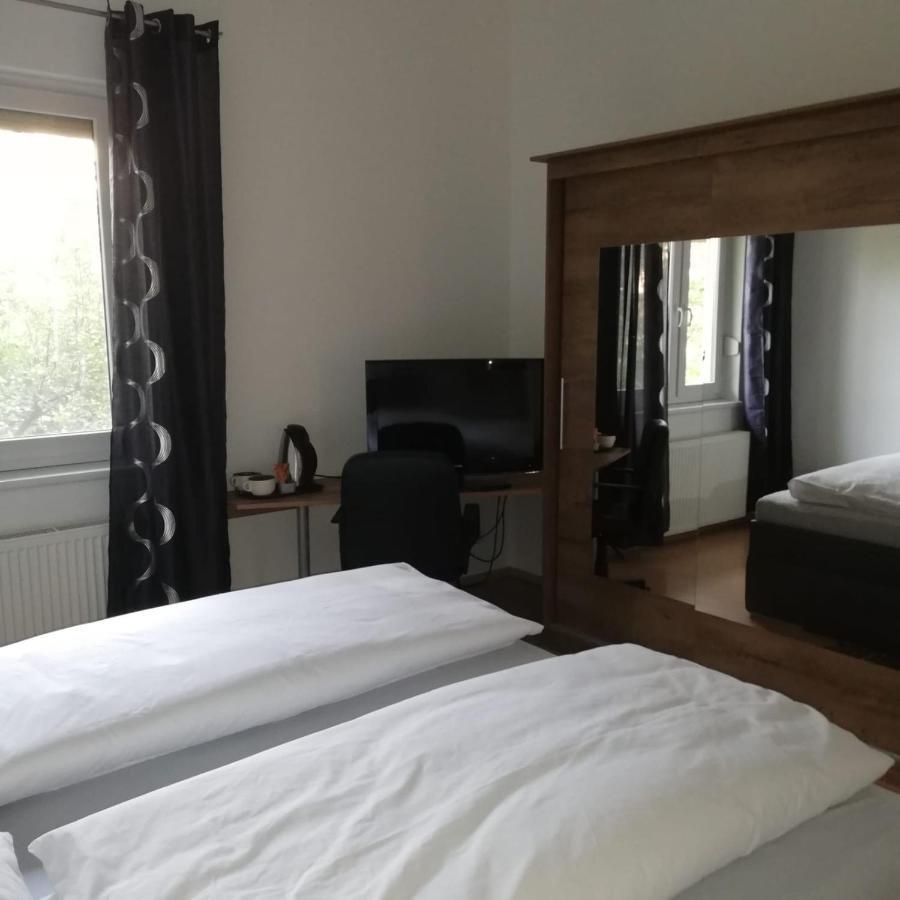 Rezident Consult S.R.O. Otel Bratislava Dış mekan fotoğraf